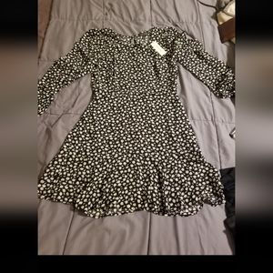 Francesca's Floral Long Sleeve Dress